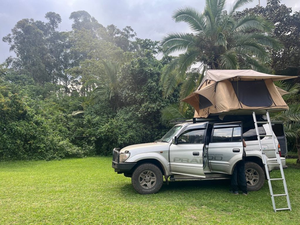 Land Cruiser TX rental Uganda prices