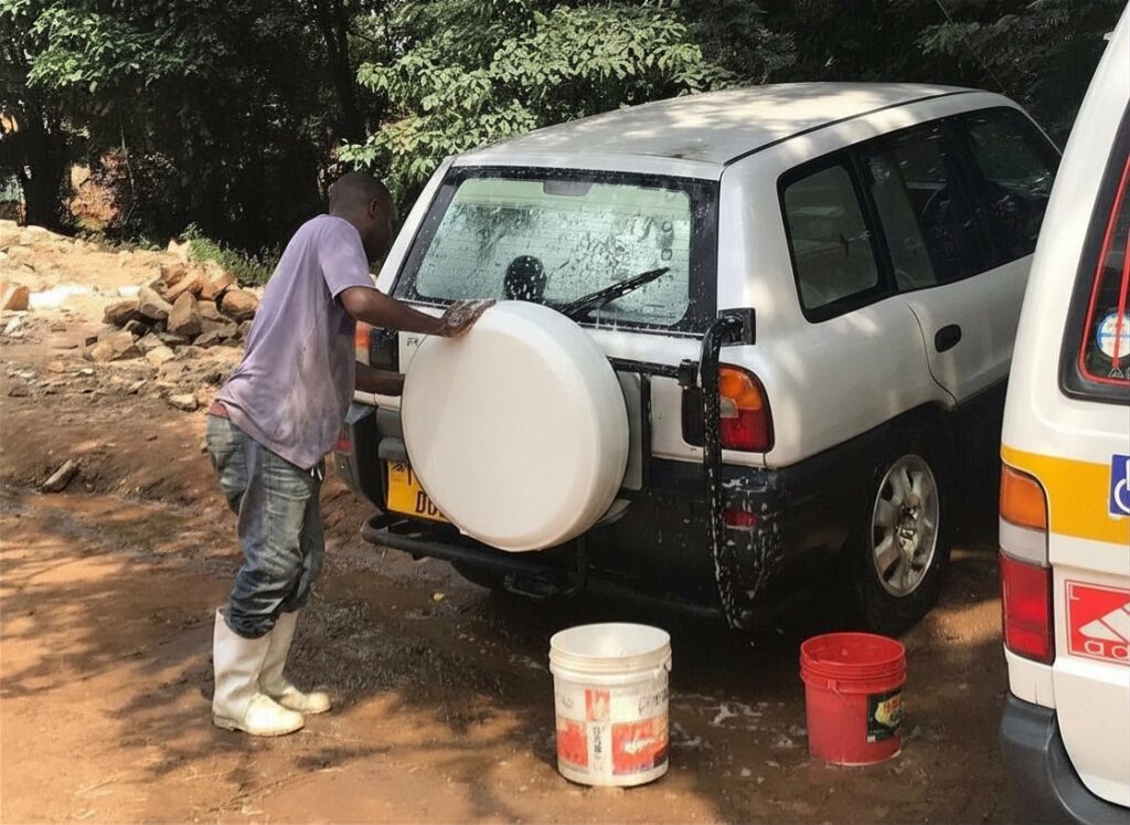 how much is renting a toyota Rav4 In Uganda per day