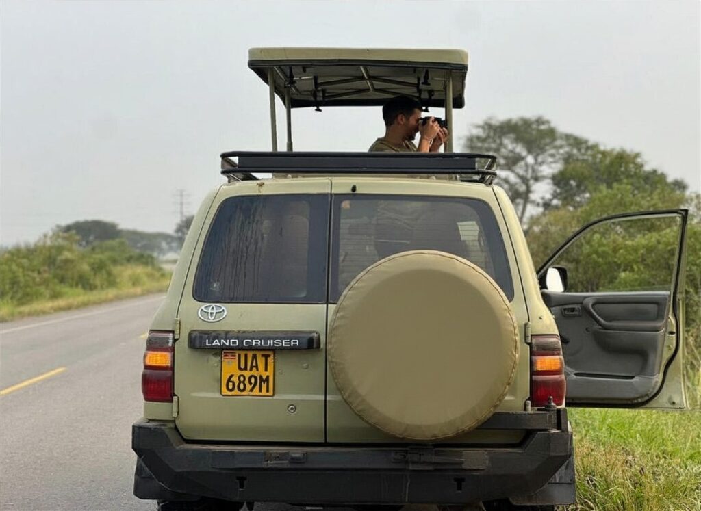 cheap 4x4 safari car rental uganda with a pop up roof