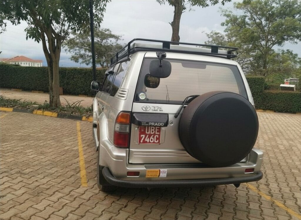 cheap safari car rental uganda for cross border