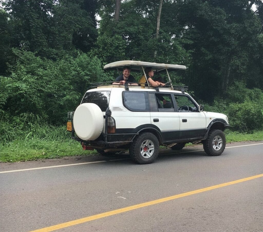 4x4 Cross Border Car Hire Uganda with Pop up roof
