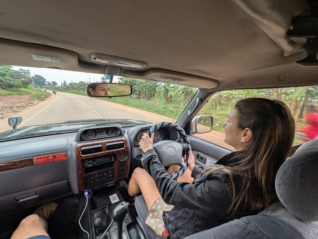 reliable 4x4 cars for self drive in uganda safaris